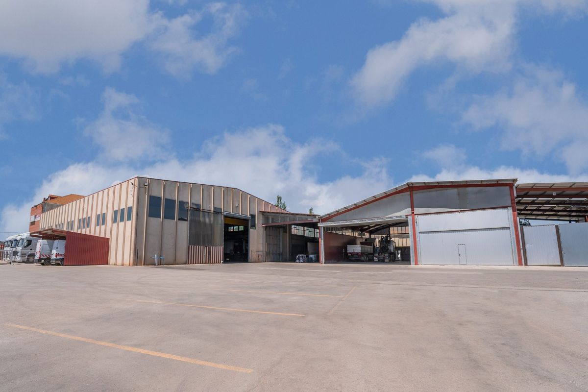 Isuzu Teruel - foto instalaciones